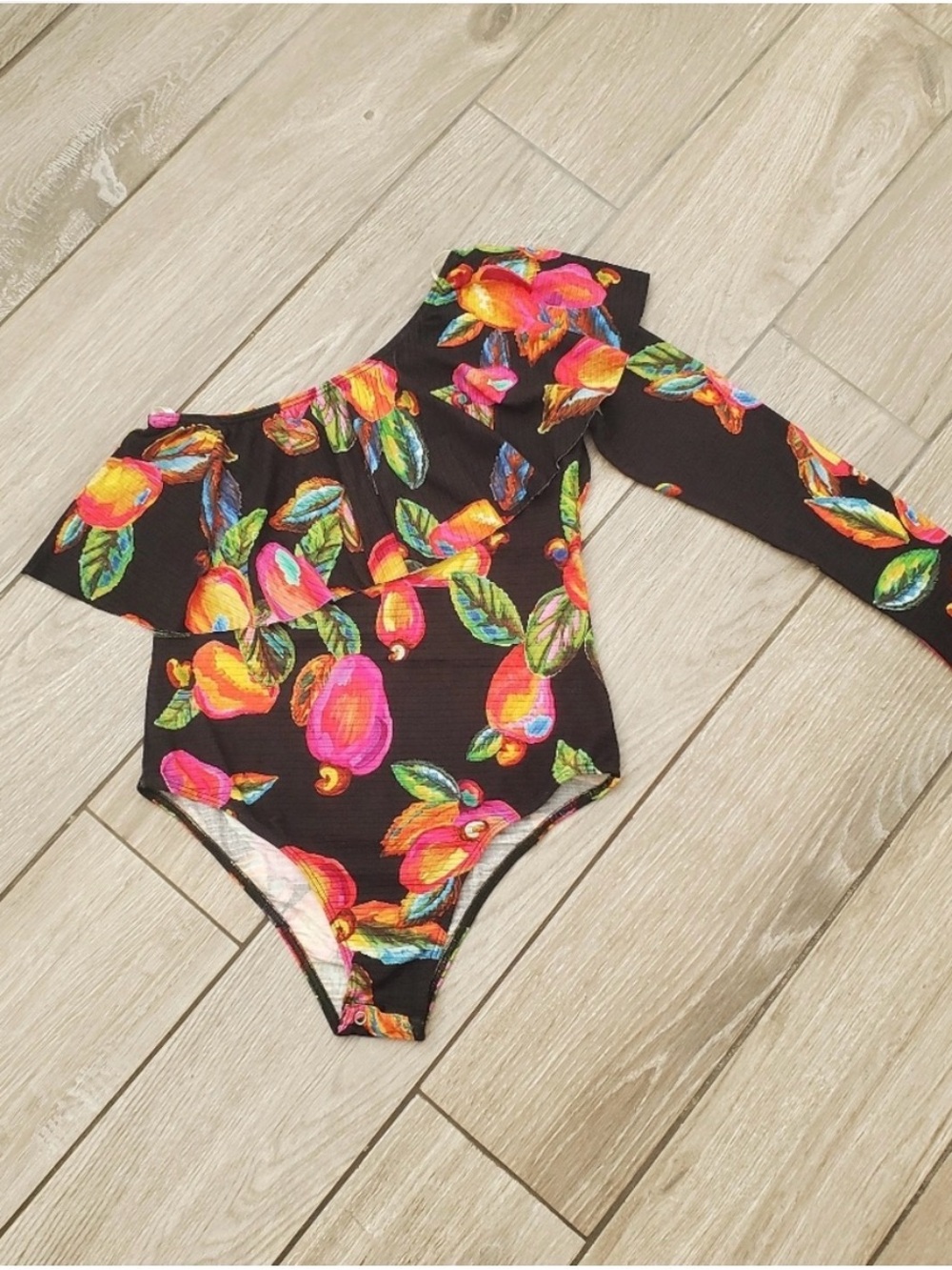 NWT FARM Rio Cashew One Shoulder Bodysuit Black Multicolor Long Sleeve M